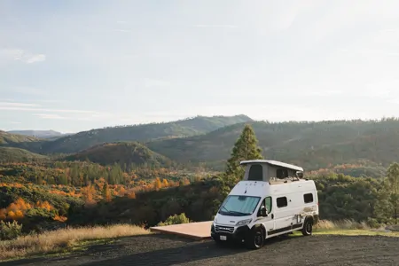 2025 Winnebago Solis NPF (National Park Foundation edition) 59P Adventure Van