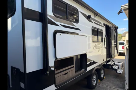 Anthony’s Family Friendly Grand Design Imagine XLS Travel Trailer