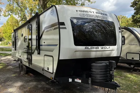 2025 Alpha Wolf Bunkhouse | Sleeps 10 | Delivery Available