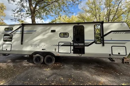 2025 Alpha Wolf Bunkhouse | Sleeps 10 | Delivery Available