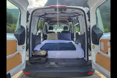 Amélie's Ford Transit Connect