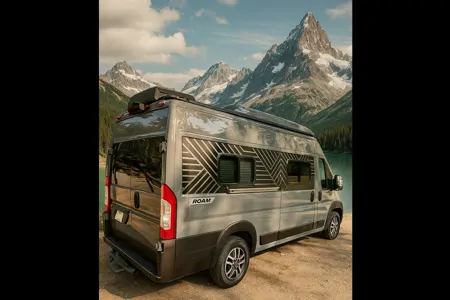 2024 Winnebago Roam 59RZPT | The Only Open-Concept Pop-Top Class B Starlink