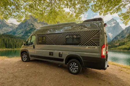 2024 Winnebago Roam 59RZPT | The Only Open-Concept Pop-Top Class B Starlink