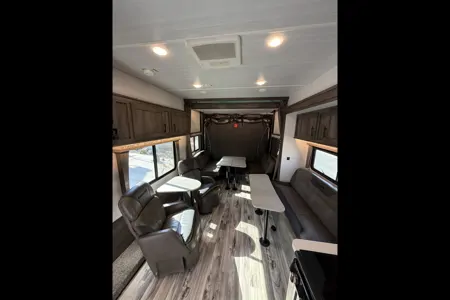 Desert & Dunes Forest River Forest River Sandstorm M-272SLC Toy Haul