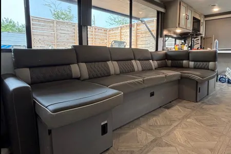 Erin's Forest River 2024 Salem 29 View Travel Trailer