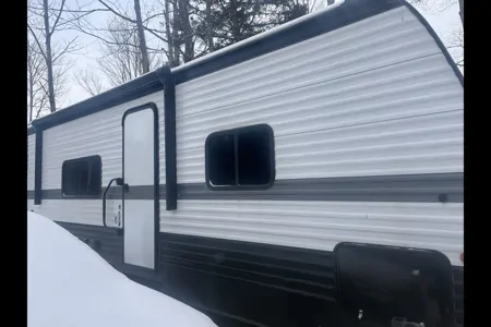 Alex's Keystone 240BH Travel Trailer