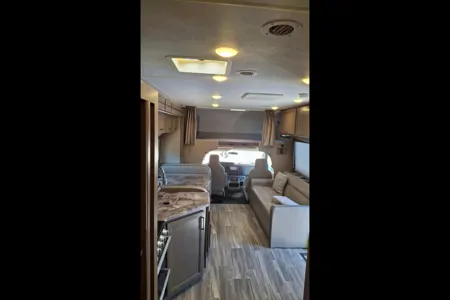 juan's Thor Motor Coach Fourwinds 31e Class C