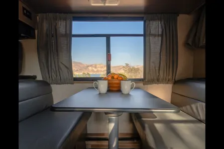 Lidiya's Winnebago Minnie Winnie Class C