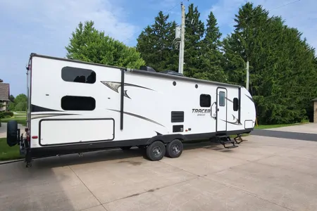 ja's Tracer 31BHD Travel Trailer