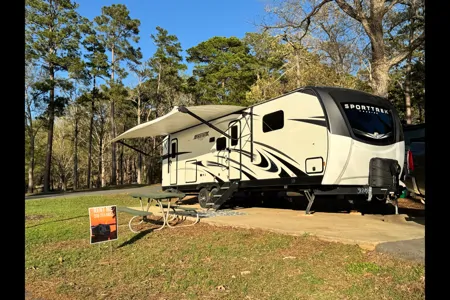 Josh's Venture RV SportTrek 312VBH Travel Trailer