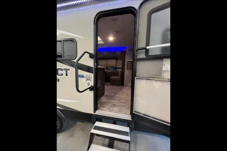 Family Oasis on Wheels