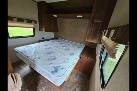 Brad's Jayco Jayflight Travel Trailer