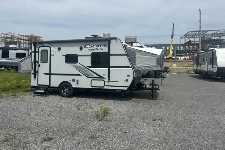 Ashley's Escape Trailer Industries 2019 hybrid travel trailer Hybrid