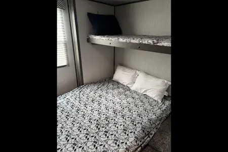 Tom's Embrace Ultra light Travel Trailer