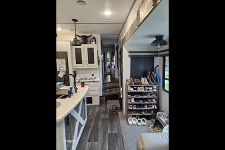 🌄 5th Wheel Camper Rental, Where Comfort Meets Adventure