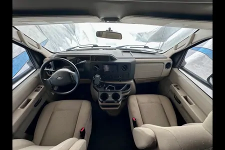 Kenneth 's Minnie Winnie 22R Winnie 22R Class C