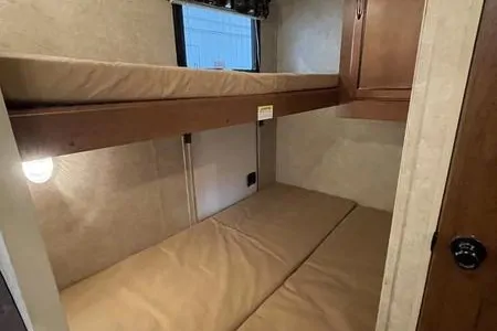 Nathan's Keystone Springdale Travel Trailer