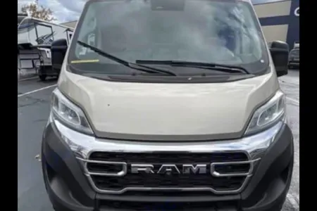 Goldie - New 2025 Winnebago Solis 59PX