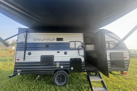 Rumer's Forest River Wolf pup 16bhs Travel Trailer
