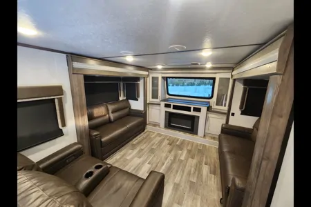  Keystone 376fl Montana high country  Fifth Wheel