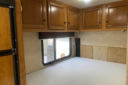 Fleet #C6 Explore Rocky Mountain National Parks in Comfort with the Tioga Montara RV