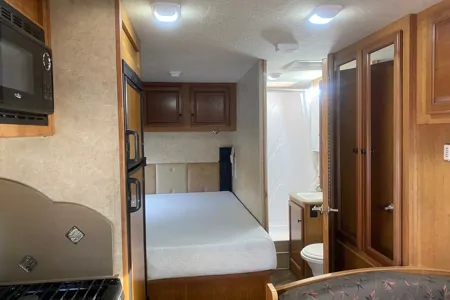 Fleet #C6 Explore Rocky Mountain National Parks in Comfort with the Tioga Montara RV
