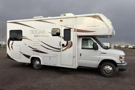 Fleet #C6 Explore Rocky Mountain National Parks in Comfort with the Tioga Montara RV