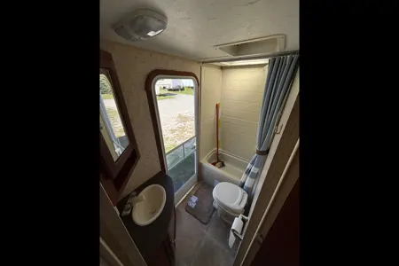 28' Kodiak Bunkhouse South Division RV