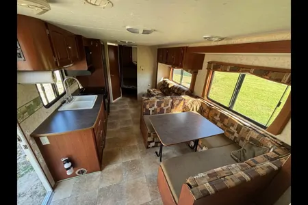 28' Kodiak Bunkhouse South Division RV
