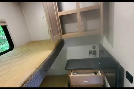 WHY CAMP, WHEN YOU CAN GLAMP?!