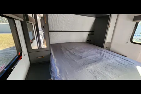 Adventure-Ready 2023 Keystone Bullet 287QBS