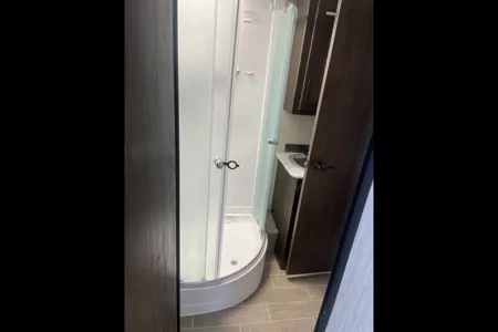 Cherokee greywolf Toy Hauler