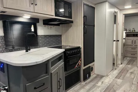 Sundance 291QB - 2 Bedroom Travel Trailer