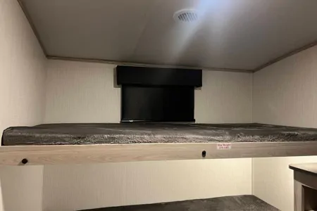 Sundance 291QB - 2 Bedroom Travel Trailer