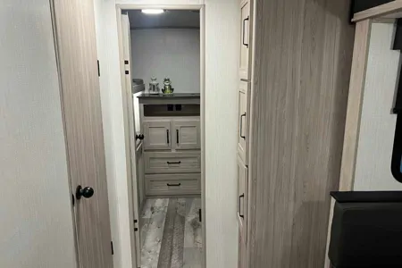 Sundance 291QB - 2 Bedroom Travel Trailer