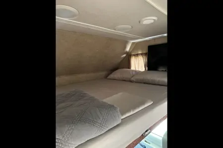 Forest River Forester 2861DS  Luxury Spacious