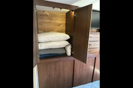 Forest River Forester 2861DS  Luxury Spacious