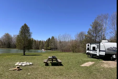 2022 Grand River Gulf Stream 22MB Ultralight Travel Trailer