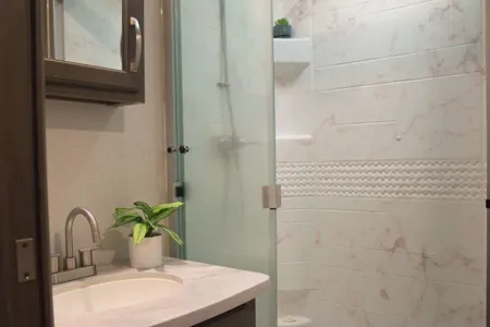 2022 Cozy Cougar With Washer & Dryer