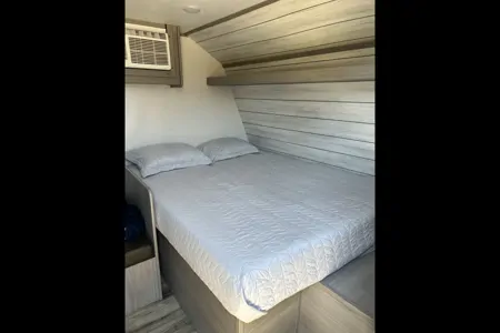 Celeste's Coleman 17 B Travel Trailer