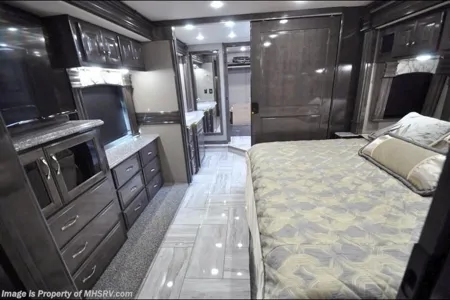 Tiffin Motorhomes Ford Class A