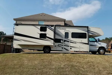 FSIG Coachmen Freelander Class C