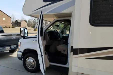 FSIG Coachmen Freelander Class C