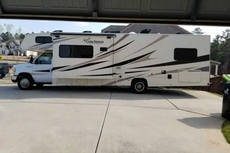 FSIG Coachmen Freelander Class C