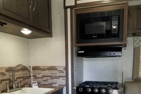 FSIG Coachmen Freelander Class C