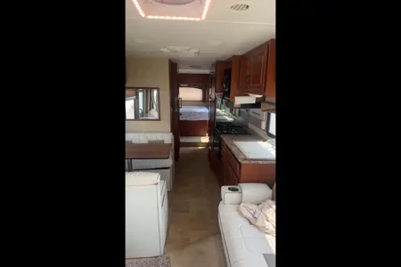 SHANE's Fleetwood Q30 Class A