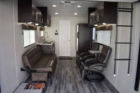 Dune Sport Man Cave TH24 Toy Hauler