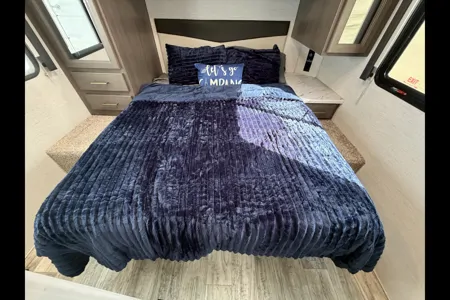 Family Adventure!  Thor Motor Coach Freedom Class C