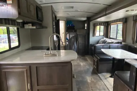 Volstad Keystone Passport Elite 29 DB Travel Trailer