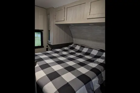 Guillaume's Coachmen Catalina 263bhs Travel Trailer